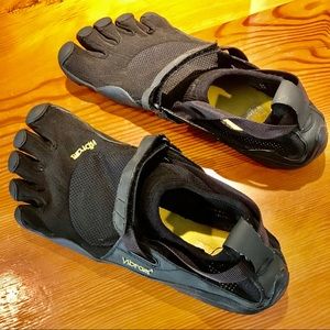 Vibram 5 finger shoes women’s 42